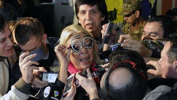 carrio, la primera en votar: me voy a disfrutar de mis 60 carrio, la primera en votar: me voy a disfrutar de mis 60