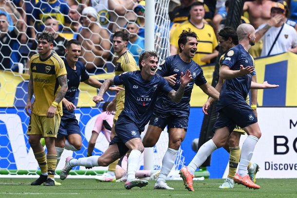 Inesperado: un docente le empató a Boca y marcó el primer gol de Auckland City en el Mundial de Clubes