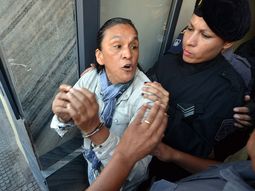 Reclaman que Milagro Sala vuelva a prisión domiciliaria