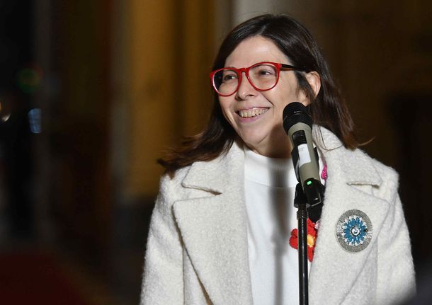Silvina Batakis postergó la reunión prevista con el Club de París 