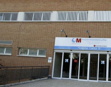 Alerta en España por tres posibles casos de ébola