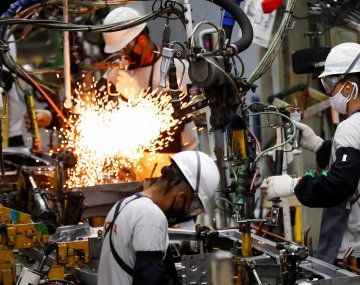 El empleo formal industrial acumula 33 meses consecutivos de crecimiento
