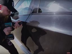 Mirá cómo roban un auto en 1 minuto Mirá cómo roban un auto en 1 minuto