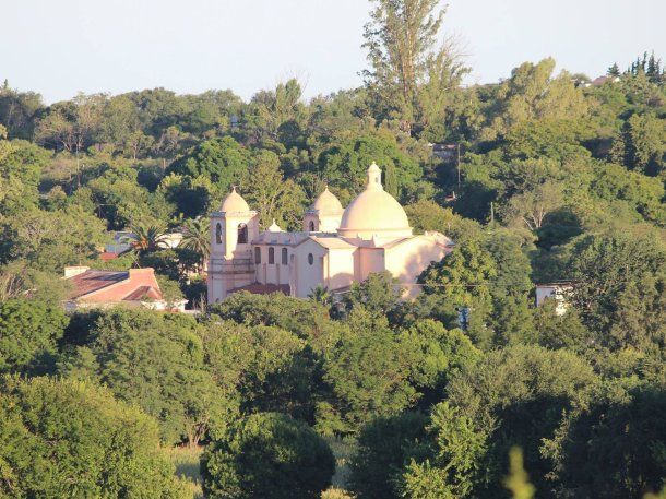 Villa Tulumba ofrece la oportunidad de escapar de la vida urbana y sumergirse en la serenidad del campo