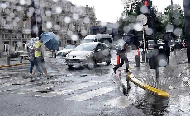 Otra vez cambió el pronóstico: cuándo se van las lluvias de Ciudad y Gran Buenos Aires