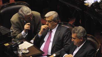 cautelares y casacion, las dos primeras leyes de la reforma cautelares y casacion, las dos primeras leyes de la reforma