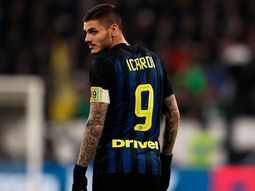 mascherano y messi se mostraron con maxi lopez: ¿mensaje a icardi? mascherano y messi se mostraron con maxi lopez: ¿mensaje a icardi?