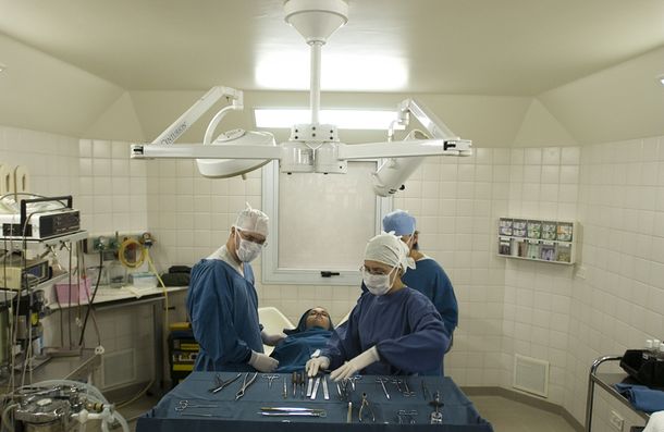 Un joven donó 515 gramos de su hígado para salvar a su madre