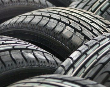 Se paró la fabricación de neumáticos en el país