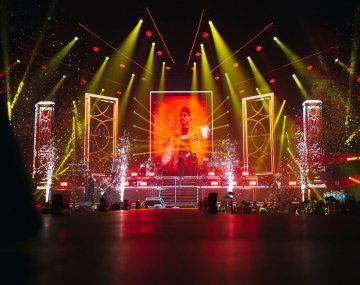 Ulises Bueno celera 22 años de música con un show increíble: los detalles