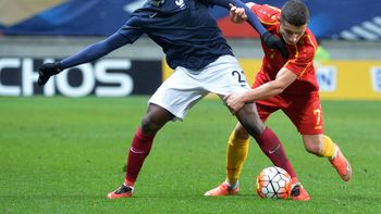 Conte fue detenido después de agredir con un bate de béisbol a un hombre Conte fue detenido después de agredir con un bate de béisbol a un hombre