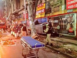 Fuerte choque en Avellaneda deja cuatro heridos Fuerte choque en Avellaneda deja cuatro heridos