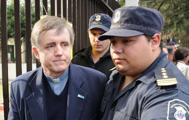 Le redujeron la pena a Julio Grassi