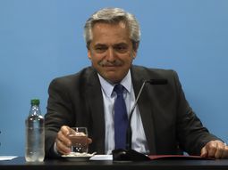 Alberto Fern&aacute;ndez