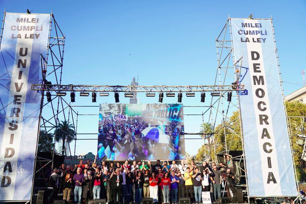 Universidades nacionales le reclamaron paritarias y diálogo al Gobierno en la pulseada por el financiamiento