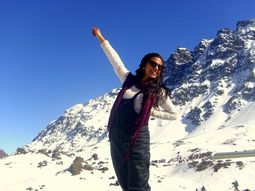 asesinan a punaladas a una estudiante chilena en la puerta de su casa de almagro asesinan a punaladas a una estudiante chilena en la puerta de su casa de almagro