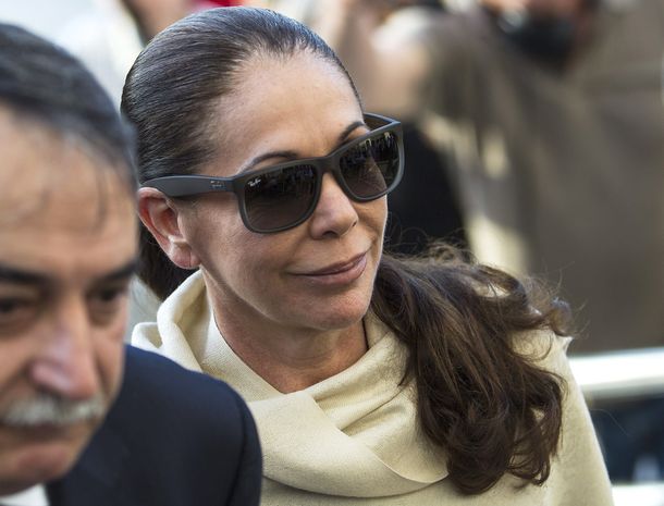 Condenan a dos años de cárcel a Isabel Pantoja por lavado de dinero