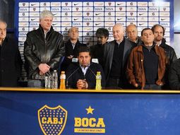 angelici explico: bianchi habia pedido trabajar hasta el domingo para irse si perdia angelici explico: bianchi habia pedido trabajar hasta el domingo para irse si perdia