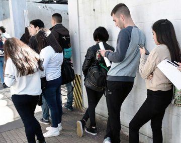 El empleo informal alcanzó el 43