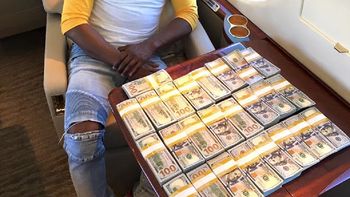 Mayweather pide 100 millones de dólares Mayweather pide 100 millones de dólares