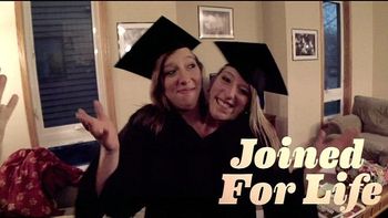 lanzan el reality de la chica de dos cabezas en estados unidos