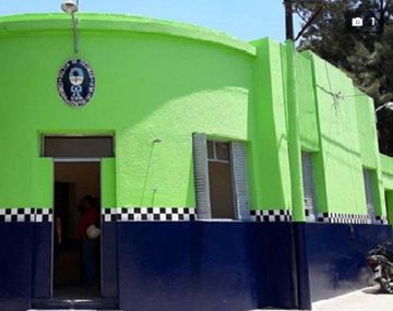 Un preso se cosió la boca con alambre y se amotinó para que lo trasladen cerca de su familia