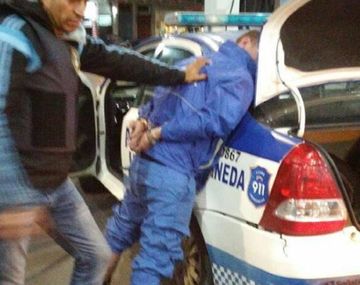 Policía local de Avellaneda usaba el patrullero y el uniforme para distribuir droga en la zona que debía proteger