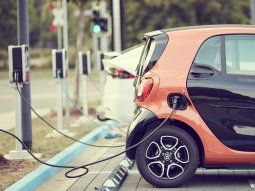 Se disparó la venta de autos eléctricos en el mundo: cómo está el mercado argentino