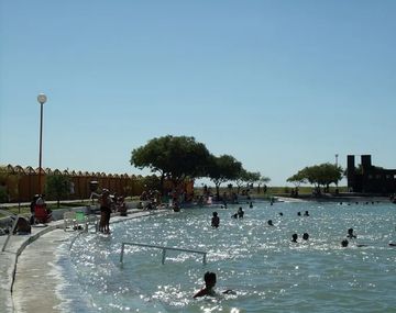 Bahía Blanca: un adolescente murió ahogado en un complejo recreativo