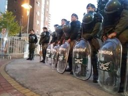 La Gendarmería, apostada en el lugar. Gentileza: diario La Capital La Gendarmería, apostada en el lugar. Gentileza: diario La Capital