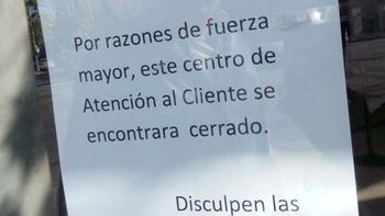 fue a hacer un reclamo a movistar y termino golpeando a un empleado fue a hacer un reclamo a movistar y termino golpeando a un empleado