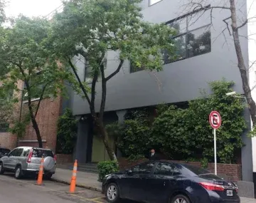 Amenaza de bomba en Palermo: evacuan edificio de Aeropuertos Argentina 2000