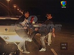 maradona: si sos vivo o crees hacerte, te voy a tirar piedras maradona: si sos vivo o crees hacerte, te voy a tirar piedras