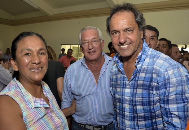 Scioli se reunió con Milagro Sala y Fellner y aguarda los resultados de las PASO en Salta