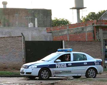 Asesinan a un policía de la Federal para robarle la moto