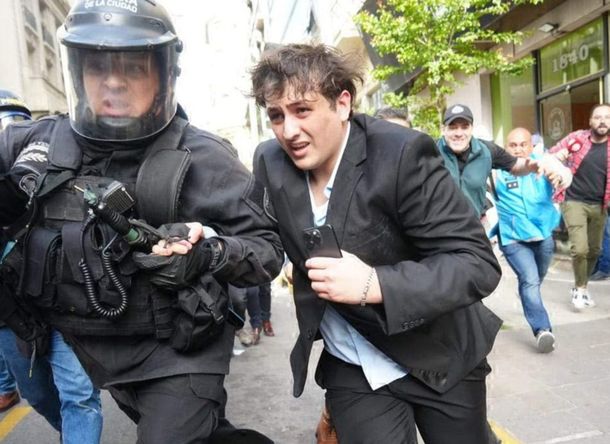 Grave tuit de Fran Fijap, uno de los influencers de Javier Milei: Dinamitar el Congreso