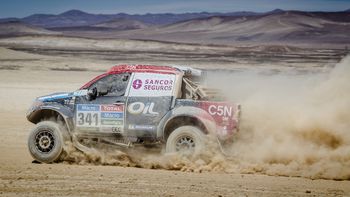 el equipo toyota oil c5n completo otra etapa y ya esta en iquique el equipo toyota oil c5n completo otra etapa y ya esta en iquique