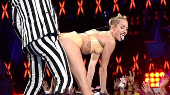 miley cyrus: senti que al fin podia ser la perra mala que soy miley cyrus: senti que al fin podia ser la perra mala que soy