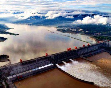 La NASA confirmó que una represa china cambió el eje de la Tierra