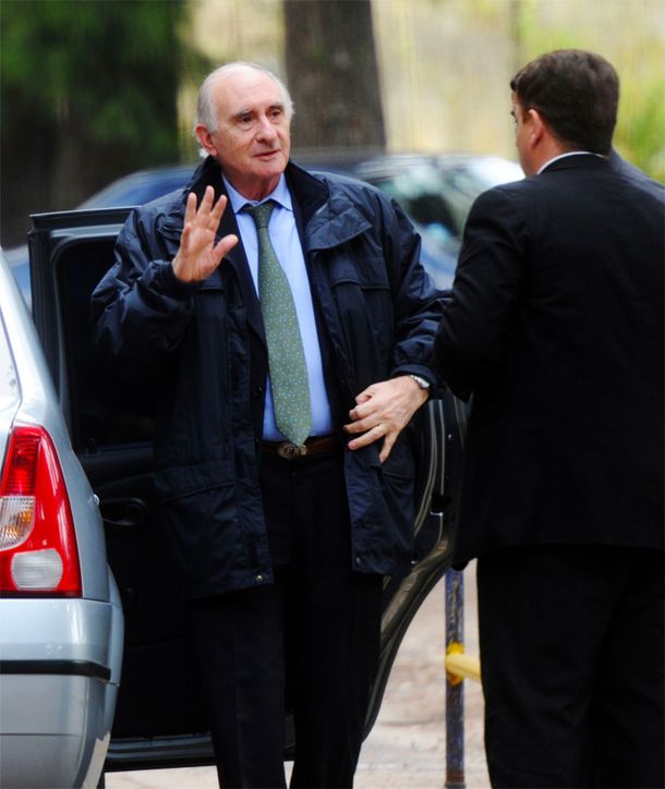 De la Rúa apuntó contra Moyano y Chacho Álvarez