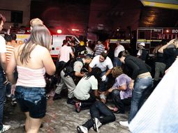 club kiss: la tragedia que trae el recuerdo de cromanon club kiss: la tragedia que trae el recuerdo de cromanon