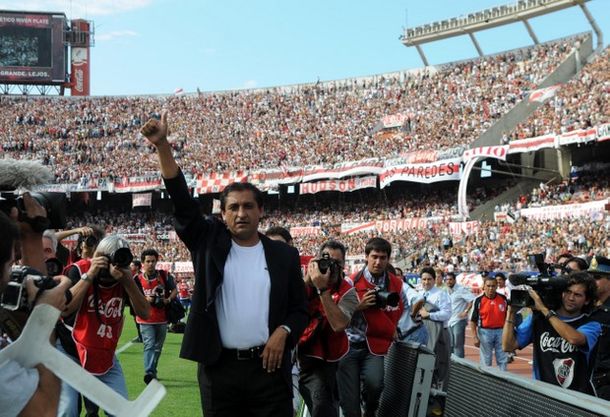 Ramón Díaz, el preferido para reemplazar a Almeyda