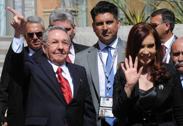 Raúl Castro asumirá este domingo un nuevo mandato