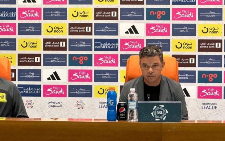 En la cuerda floja: qué dijo Gallardo de su continuidad en Arabia