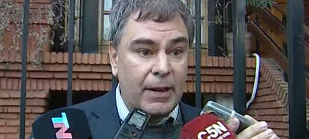 Habló el padre del hacker de la UADE: Es ridículo pensar que mi hijo haya cambiado sus notas