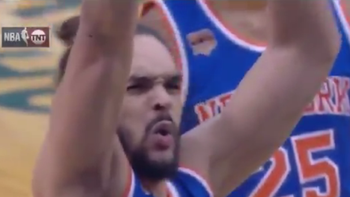 La insólita cara de Joakim Noah tras un tiro libre La insólita cara de Joakim Noah tras un tiro libre