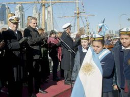 rossi: la bandera flamea mejor cuando el destino de la patria es venturoso rossi: la bandera flamea mejor cuando el destino de la patria es venturoso