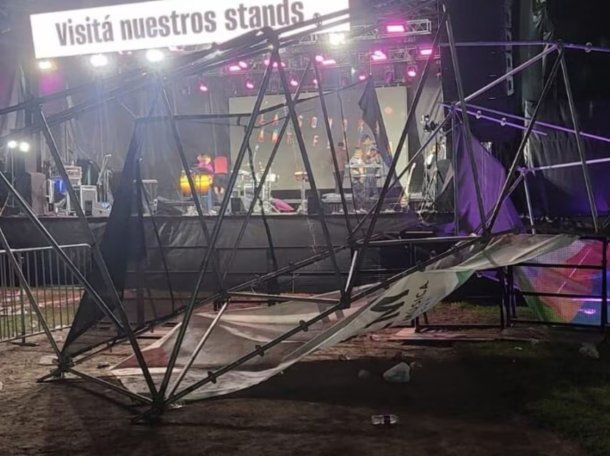 Tragedia en la Fiesta Nacional de la Música: se cayó una estructura y murió una mujer