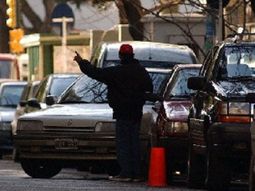 un trapito apunalo a un policia en un operativo durante el river-banfield un trapito apunalo a un policia en un operativo durante el river-banfield