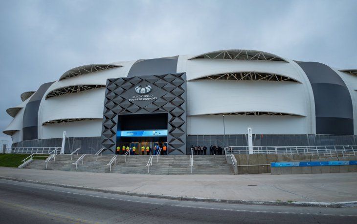Todo por la final: la locura de los hinchas de Vélez y Estudiantes
